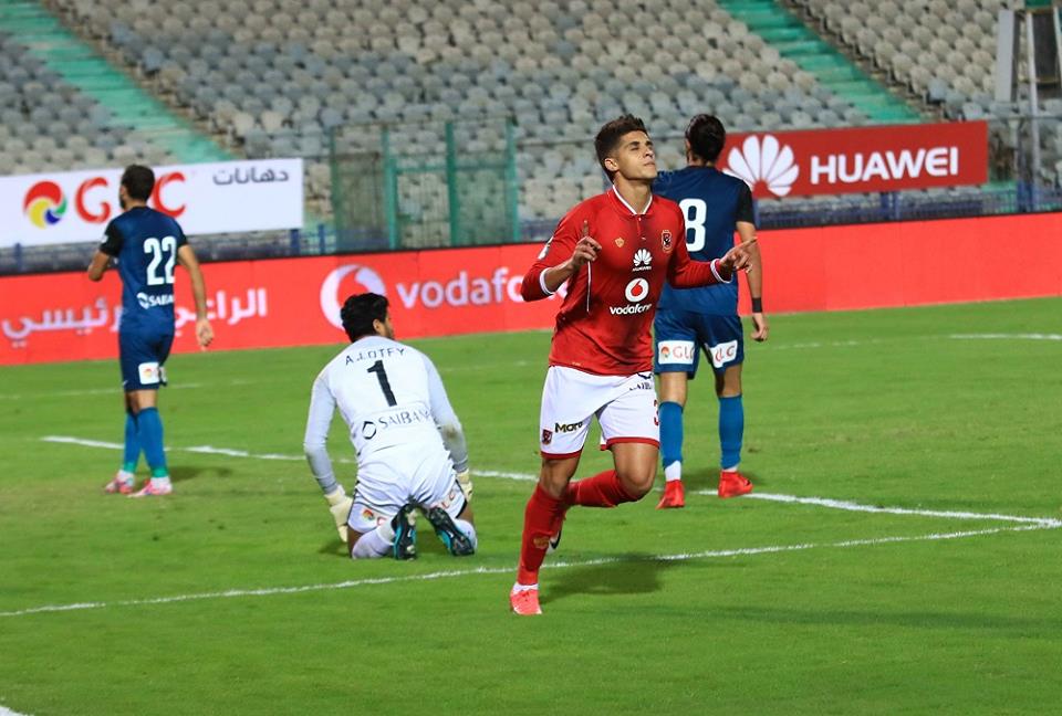 احمد الشيخ يوافق علي الأنتقال لصفوف الأهرام والرحيل من الاهلي بشرط