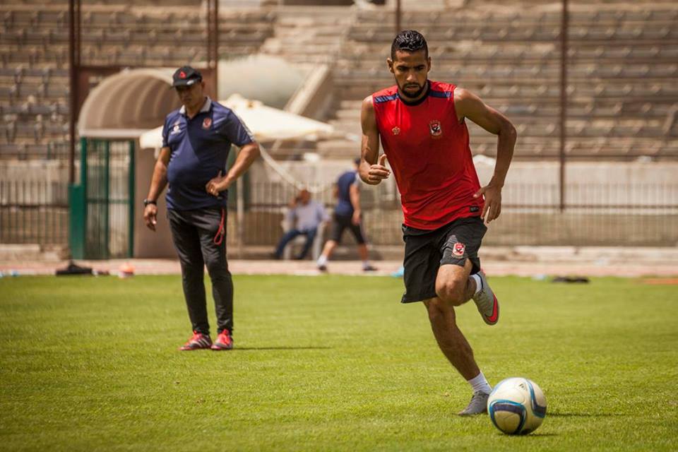 الأهلي نيوز : تصريح غريب لمؤمن زكريا بعد سؤاله عن تجديد عقده مع الأهلي