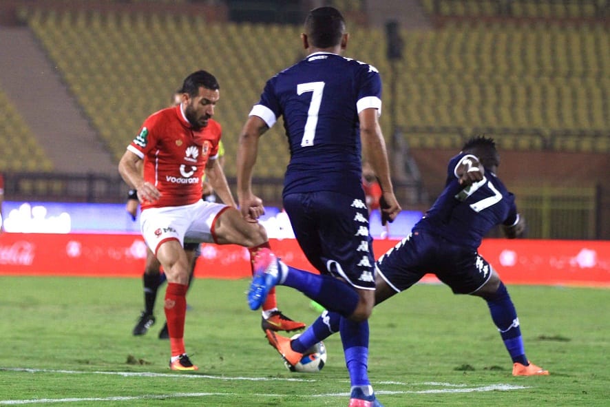 التونسي علي معلول ممنوع من الرحيل من الأهلي بعد المونديال