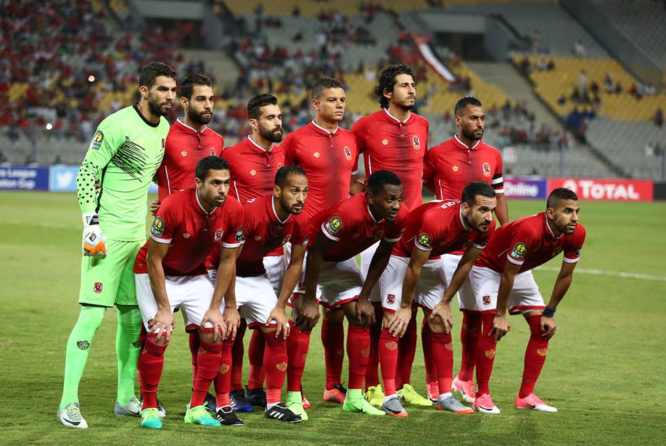 شوبير يكشف تمرد 4 نجوم كبار جدا علي الأهلي .. والخطيب في ورطة