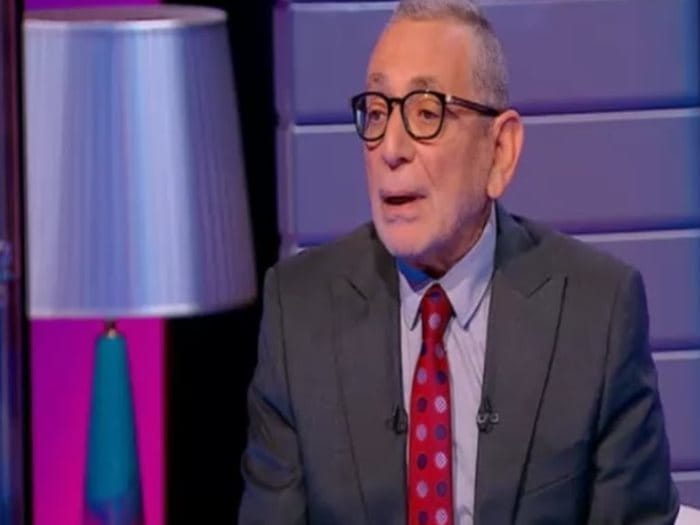 أخبار الأهلي :القيعي عن نجم الأهلي : ضيع على نفسه فرصة انه يكون رئيس !