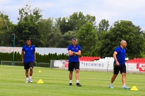النادي الأهلي يتلقي صدمة قبل مواجهة تاونشيب البتسواني .. وكارتيرون يجهز البديل
