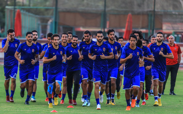 الأهلي اليوم : صدمة كبري: الشناوي وأزارو مهددان بالغياب أمام الترجي..و3 ملاعب لإستضافة النهائي