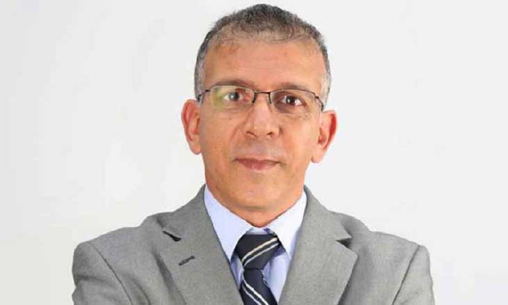 النادي الأهلي وجماهيره يسقطون تركي أل شيخ .. حفيظ دراجي يكشف السر