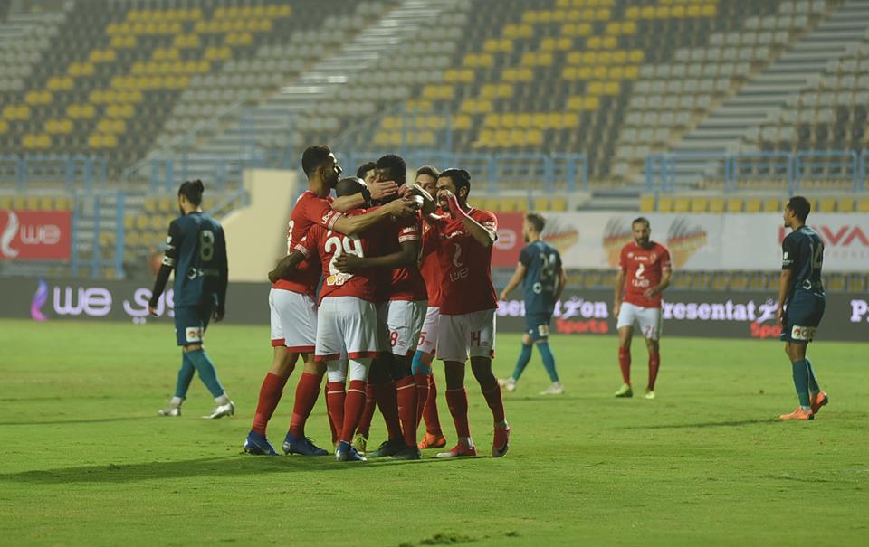 الأهلي نيوز : الأهلي يحقق مكاسب بالجملة في أزمة الدوري .. والزمالك الخاسر الأكبر