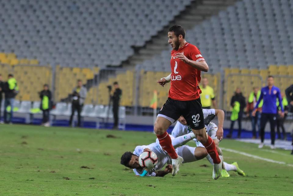 الأهلي نيوز : محسن وماهر يواصلان الغياب عن مران الأهلي..ورمضان يجمع متعلقاته