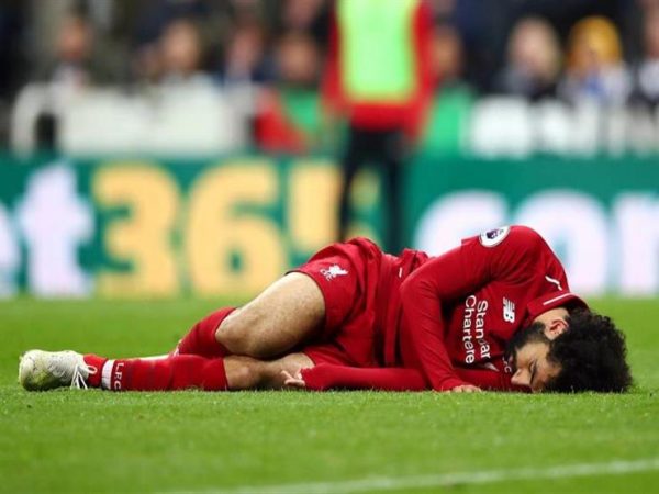 صلاح يغيب عن مواجهة ليفربول وبرشلونة..ويصرح لأبوتريكة:”أرغب في نسيان لوفرين”
