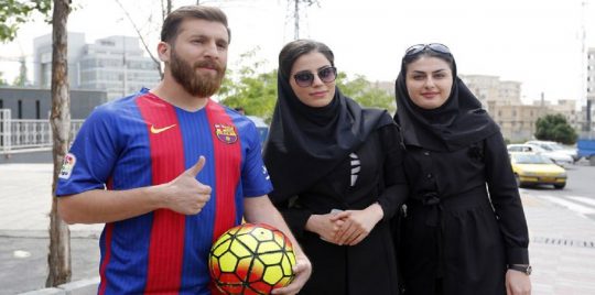 ميسي الإيراني يستغل النساء واتهام بممارسة الجنس مع 23 امرأة