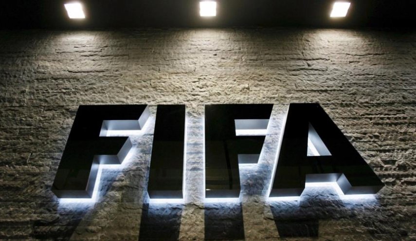الفيفا يكشف قائمة الحكام العرب المشاركين في مونديال الشباب تحت 17سنة