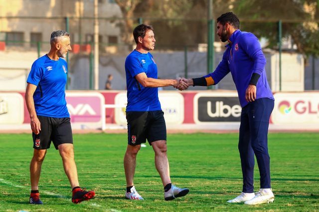 الأهلي نيوز : فاير يكشف كواليس جديدة عن حواره مع جروس قبل تدريب الأهلي