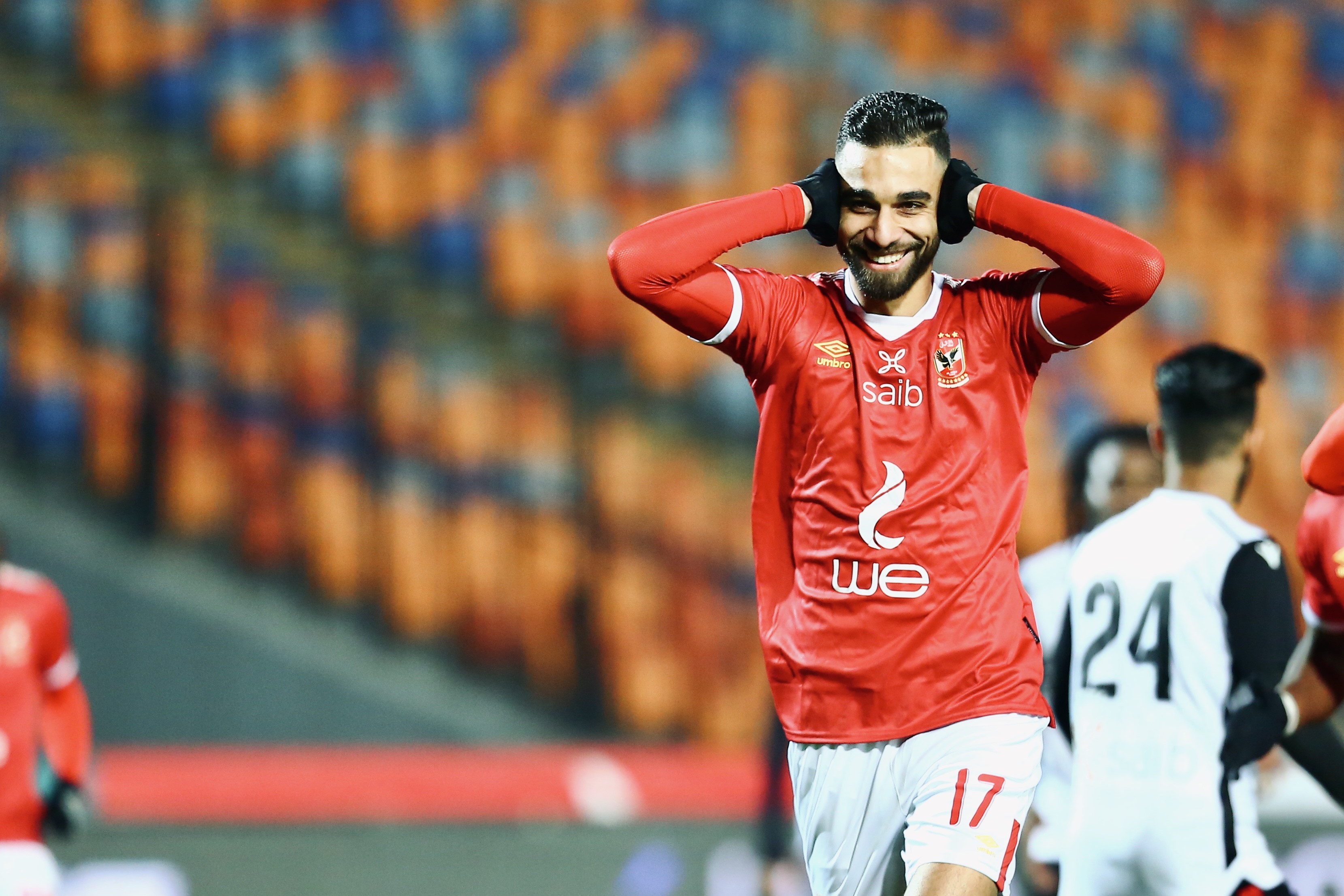 الأهلي نيوز : الأهلي يكتسح الجيش بثلاثية .. هدف عالمي للسولية