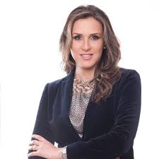 أخبار الأهلي : رانيا علواني تكشف حقيقة خلافتها مع الخطيب وسبب ابتعادها عن الأهلي