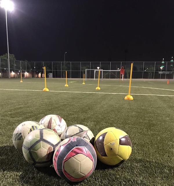 مواعيد مباريات اليوم.. انطلاق جولة الكلاسيكو وقمة الدورى الإنجليزى و الفرنسي