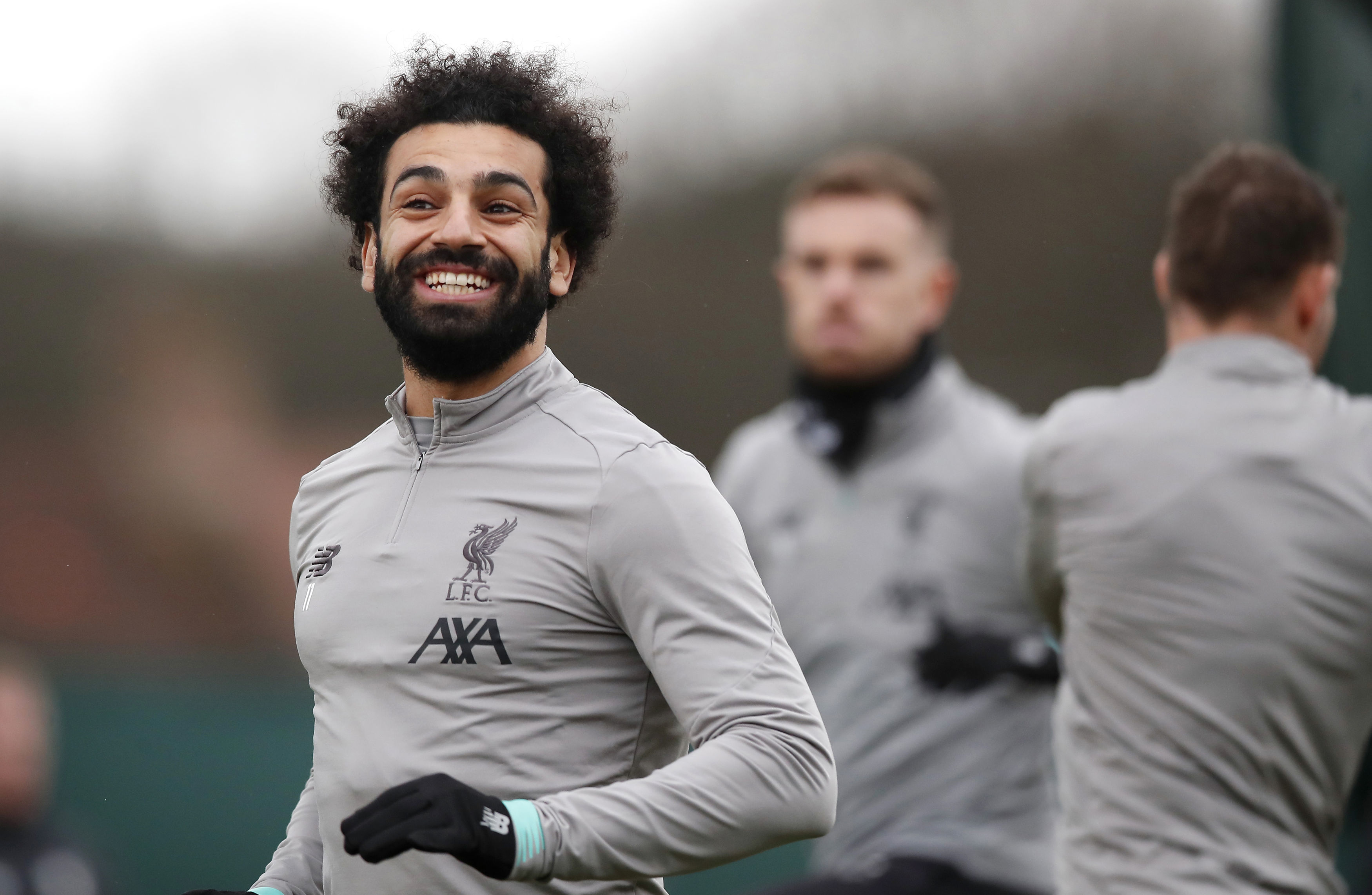 محمد صلاح بوجه تعلوه الإبتسامة بالتدريبات الأخيرة قبل مواجهة أتلتيكو مدريد(صور)