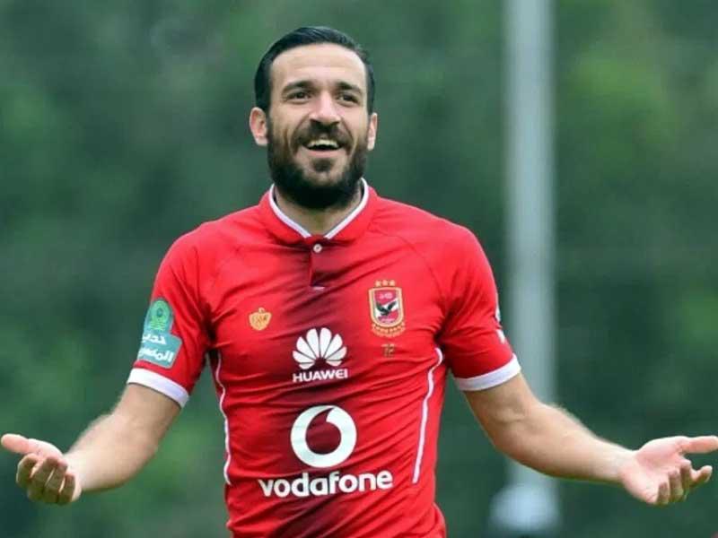 أخبار الأهلي : فيديو..ظهور مفاجئ لنجل على معلول بقميص الاهلي خلال التدريبات البدنية