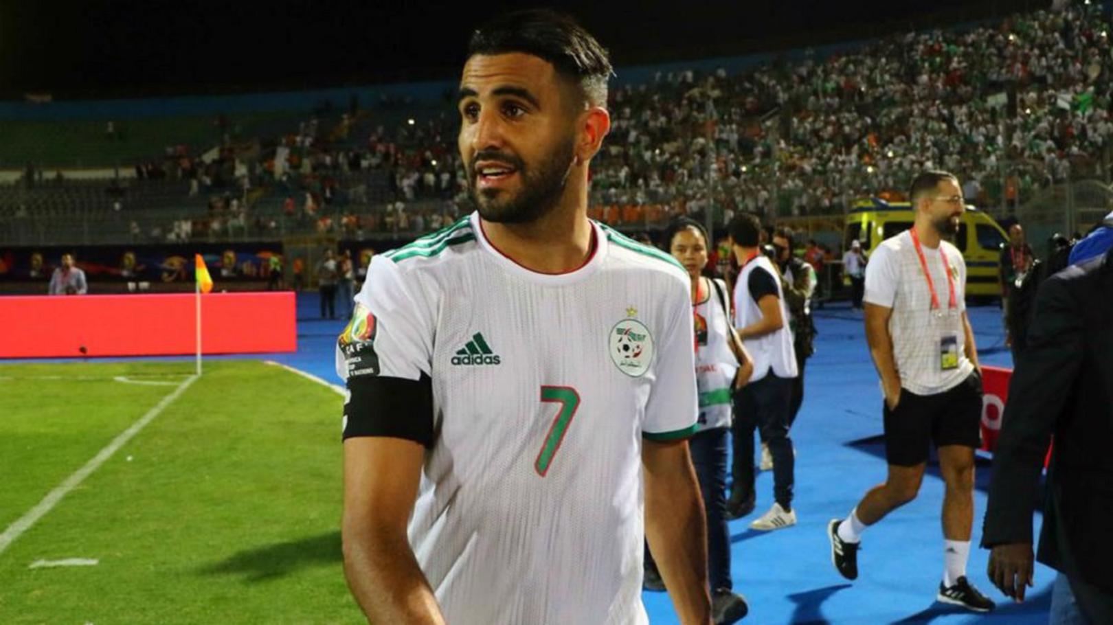 الجزائري محرز يكشف عن الهدف الأغلي في مشوارة ويستفز الفرنسيين (فيديو)