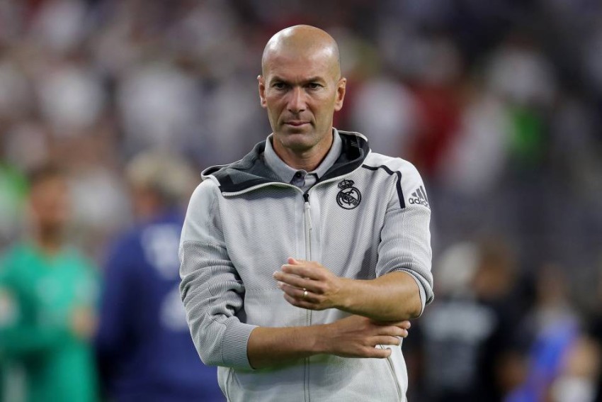 ريال مدريد يعلن اصابة زين الدين زيدان بفيروس كورونا