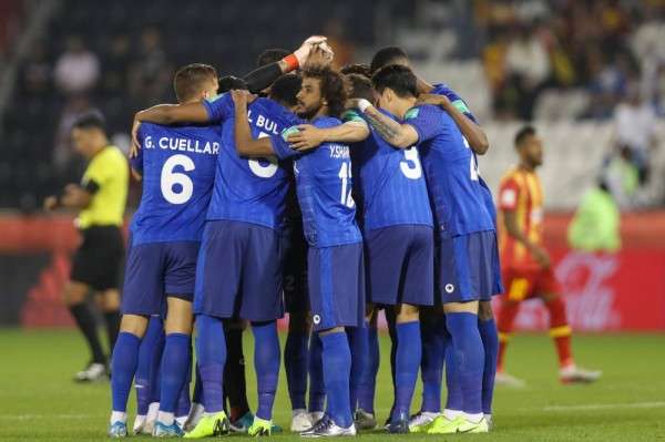الهلال السعودي يستعيد خدمات قائدة قبل “ديربي” النصر