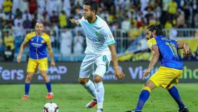 دي سوزا يُعلن موعد عودته للانتظام مع الأهلي بعد شفائة من كورونا(فيديو)