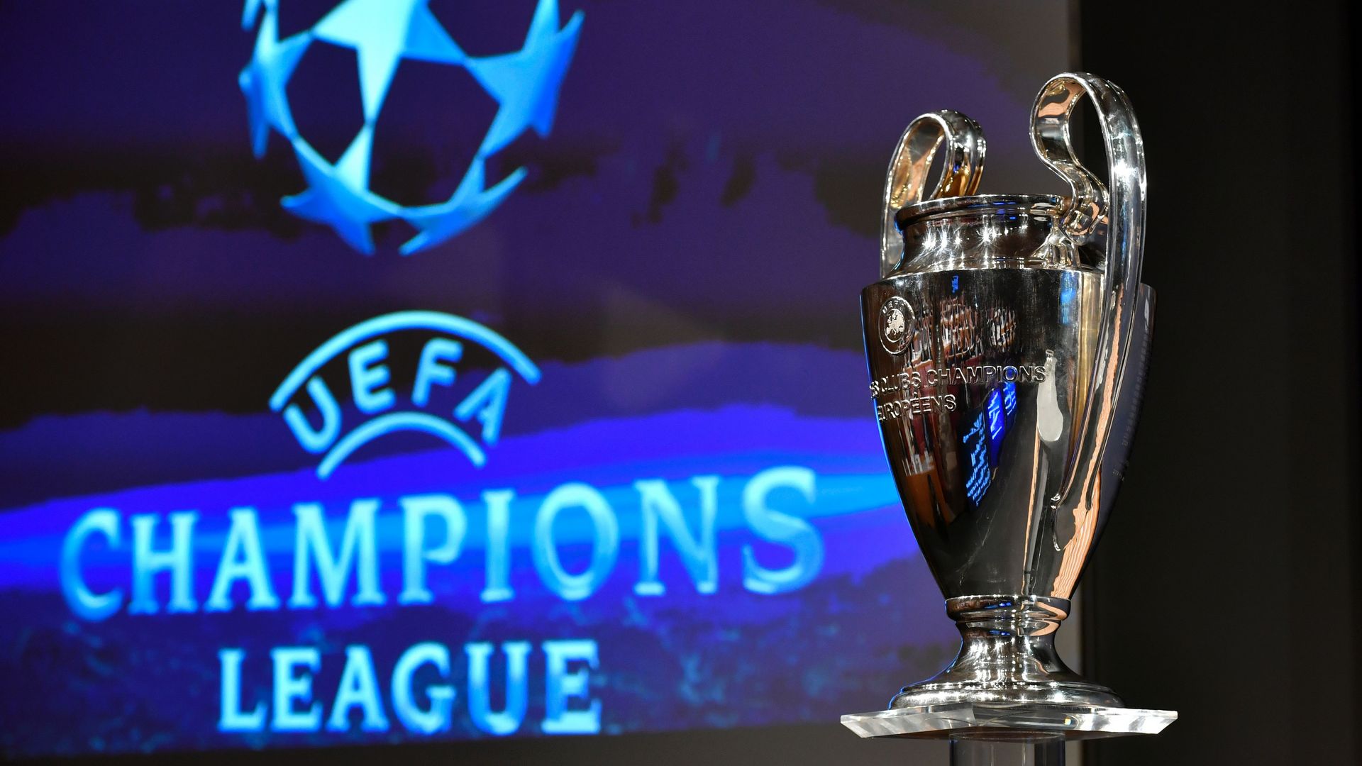 دوري أبطال أوروبا ..الكشف عن هوية أفضل لاعب في نهائي الثمانية(فيديو)