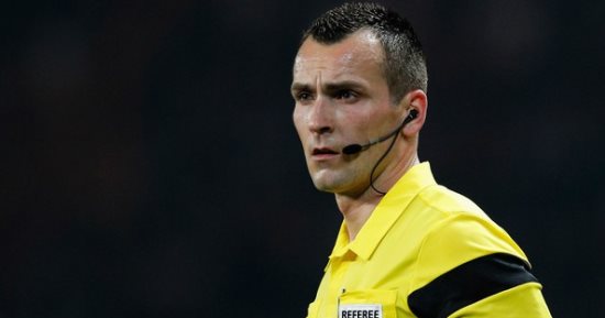 الدوري السعودي ..حكم القمة 120 مهدد بالاستبعاد لإخطائه الكارثية