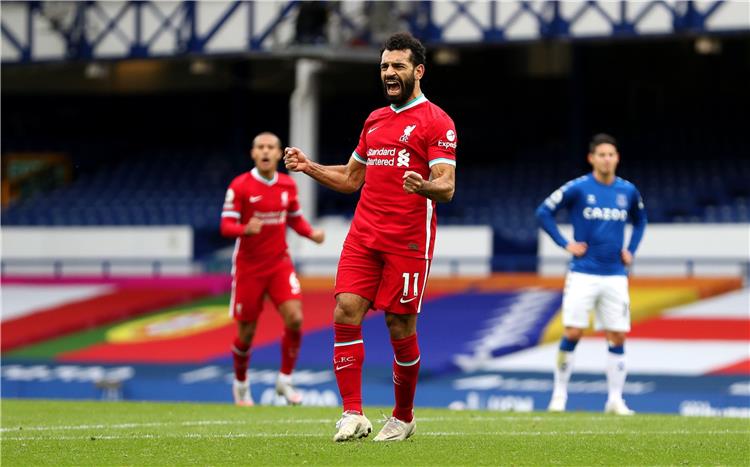ليفربول يحتفل بإنجاز محمد صلاح ودخوله قائمة الهدافين التاريخيين للريدز(صورة)