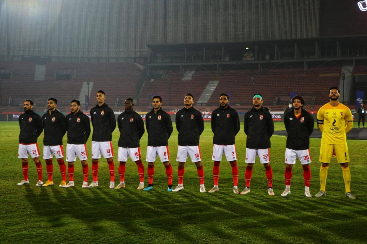 أخبار الأهلي : الأهلي يقرر تمديد عقود رباعي الفريق.. عزل الأحمر فى قطر