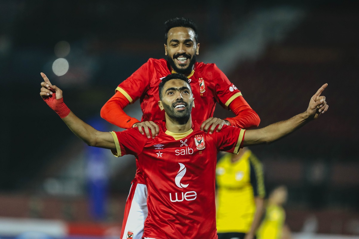 أخبار الأهلي: صور| حسين الشحات يستفز جماهير النادي الأهلي.. والعقوبات تنتظره