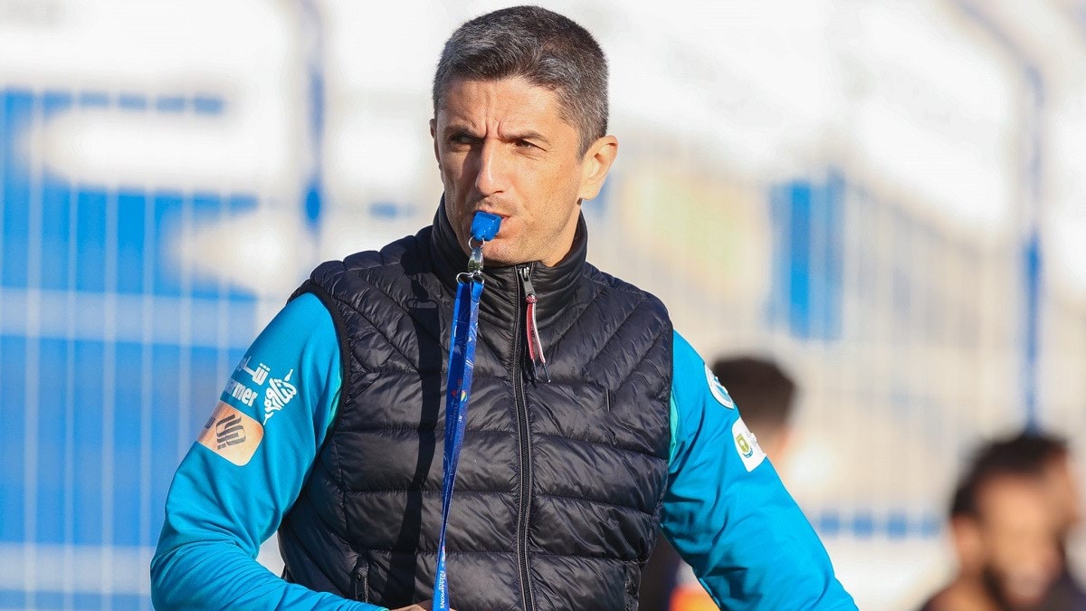 الهلال يقيل لوشيسكو وتعيين ميكالي بعد فقد وصافة ترتيب الدوري السعودي(فيديو)