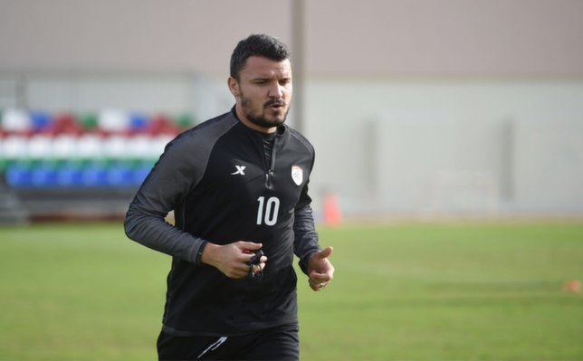 لاعب ضمك الهارب يطعن على قرار فيفا ويقاضى الشباب السعودى