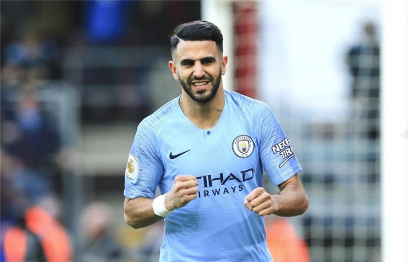 رياض محرز يحصد جائزة أفضل لاعب فى مانشستر سيتى خلال شهر فبراير