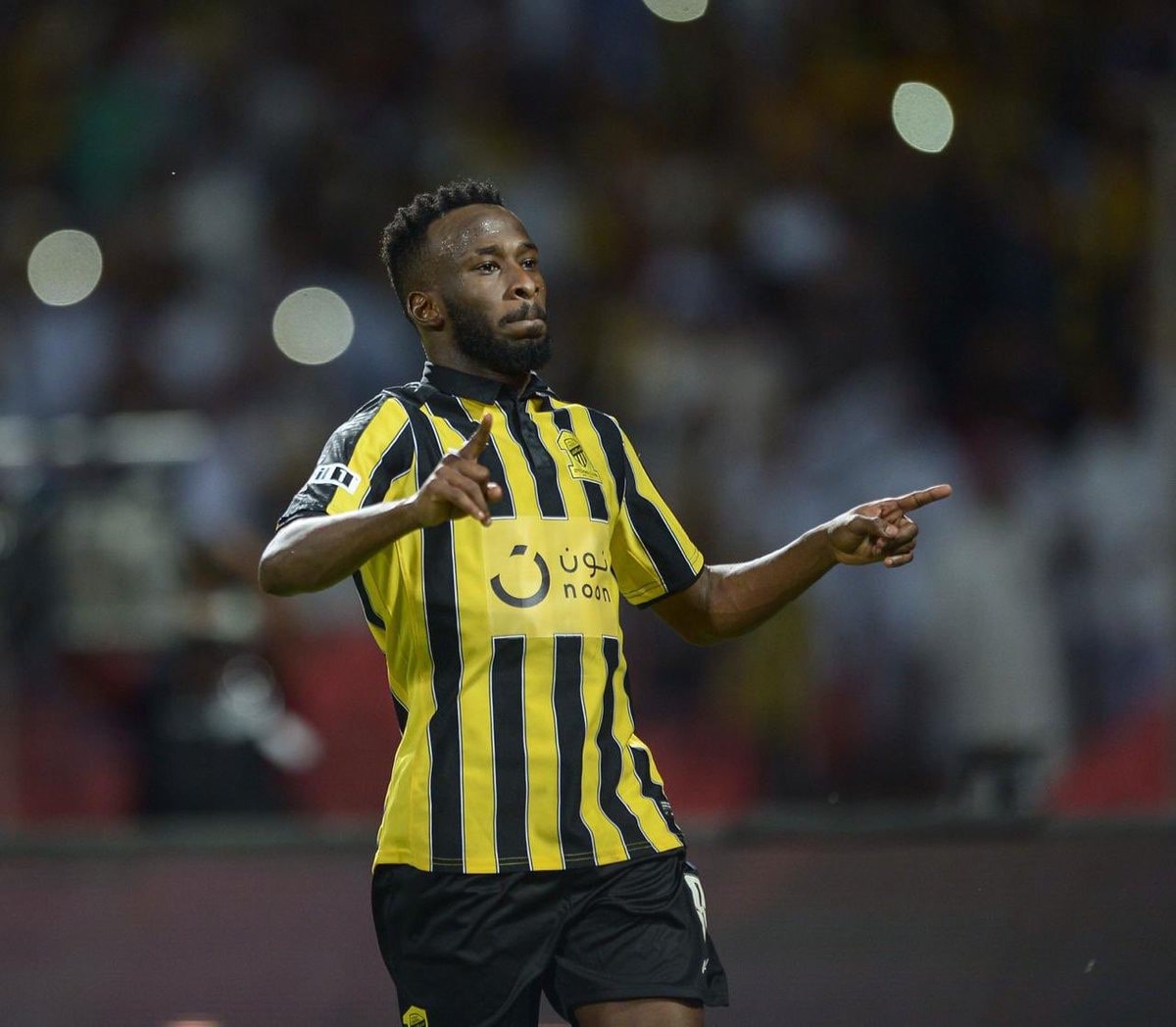 الاتحاد السعودي يسعى لتجديد عقد فهد المولد قبل دخوله الفترة الحرة