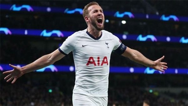توتنهام يفوز على كريستال بالاس بهدف نظيف في الدوري الانجليزي … مانشستر سيتي يهرب بفوز ثمين أمام ليدز ويحافظ على صدارة البريميرليج … تشيلسي يصعق بورنموث بثلاثية لهدف في الدوري الإنجليزي