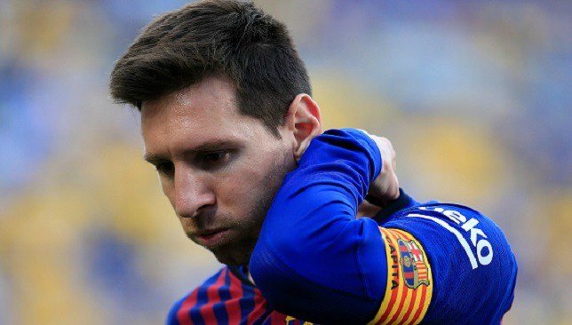شاهد .. ليونيل ميسي يرتكب هفوة قاتلة في لقاء ليفانتي (فيديو)