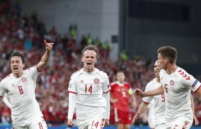 يورو 2020 .. الدنمارك تهزم روسيا برباعية وتتأهل لملاقاة ويلز فى ثمن النهائى(فيديو)