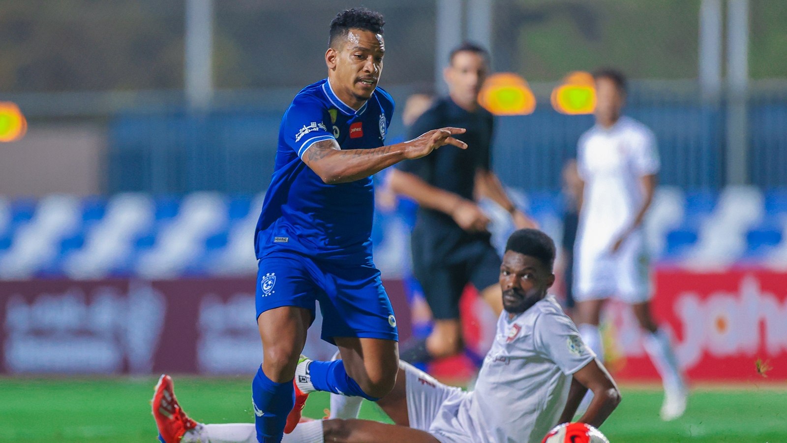 برباعية في مرمى ضمك.. الهلال يستعيد وصافة دوري كأس الأمير محمد بن سلمان : فيديو