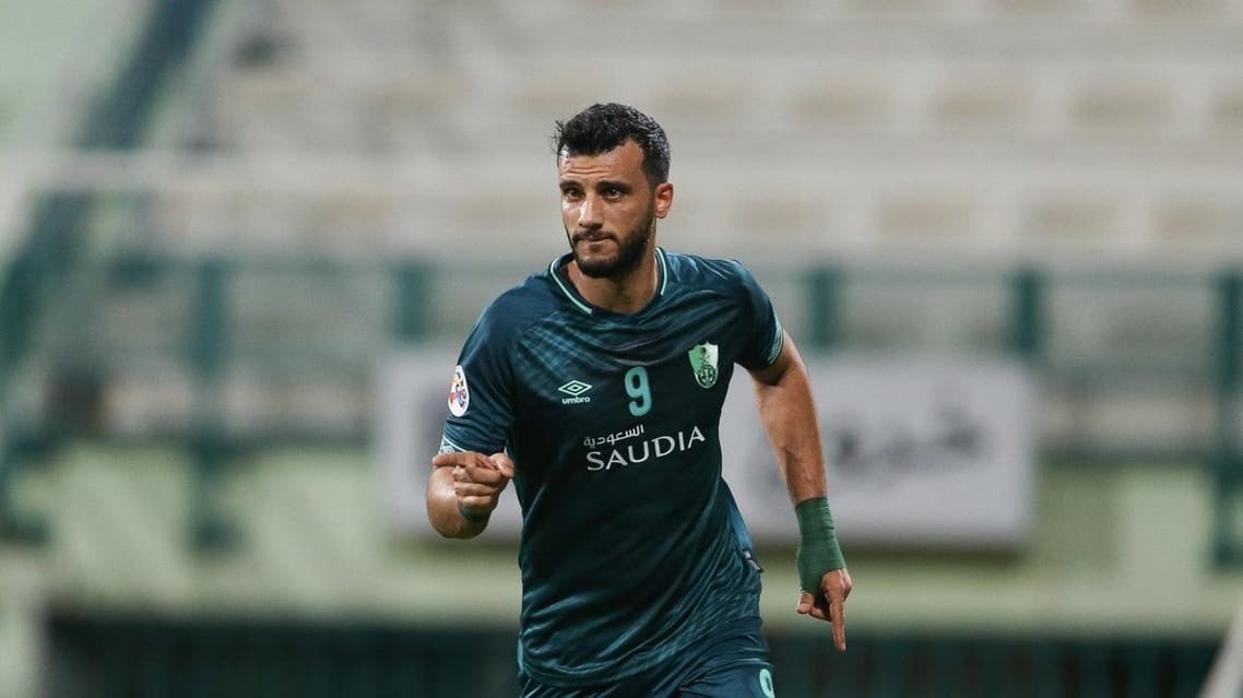 عمر السومة يتجه لشكوى صاحب شائعة معاناته من مرض “التليف العضلي”