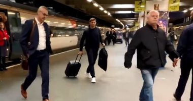 خلال ساعات .. مدرب أستون فيلا الجديد يتم اتفاقه حال وصوله إلى لندن (فيديو)