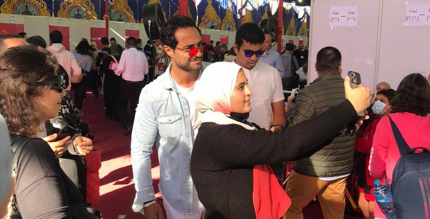 انتخابات الأهلي : ظهور شوبير.. وحسام غالي وكريم فهمي يدليان بصوتهما