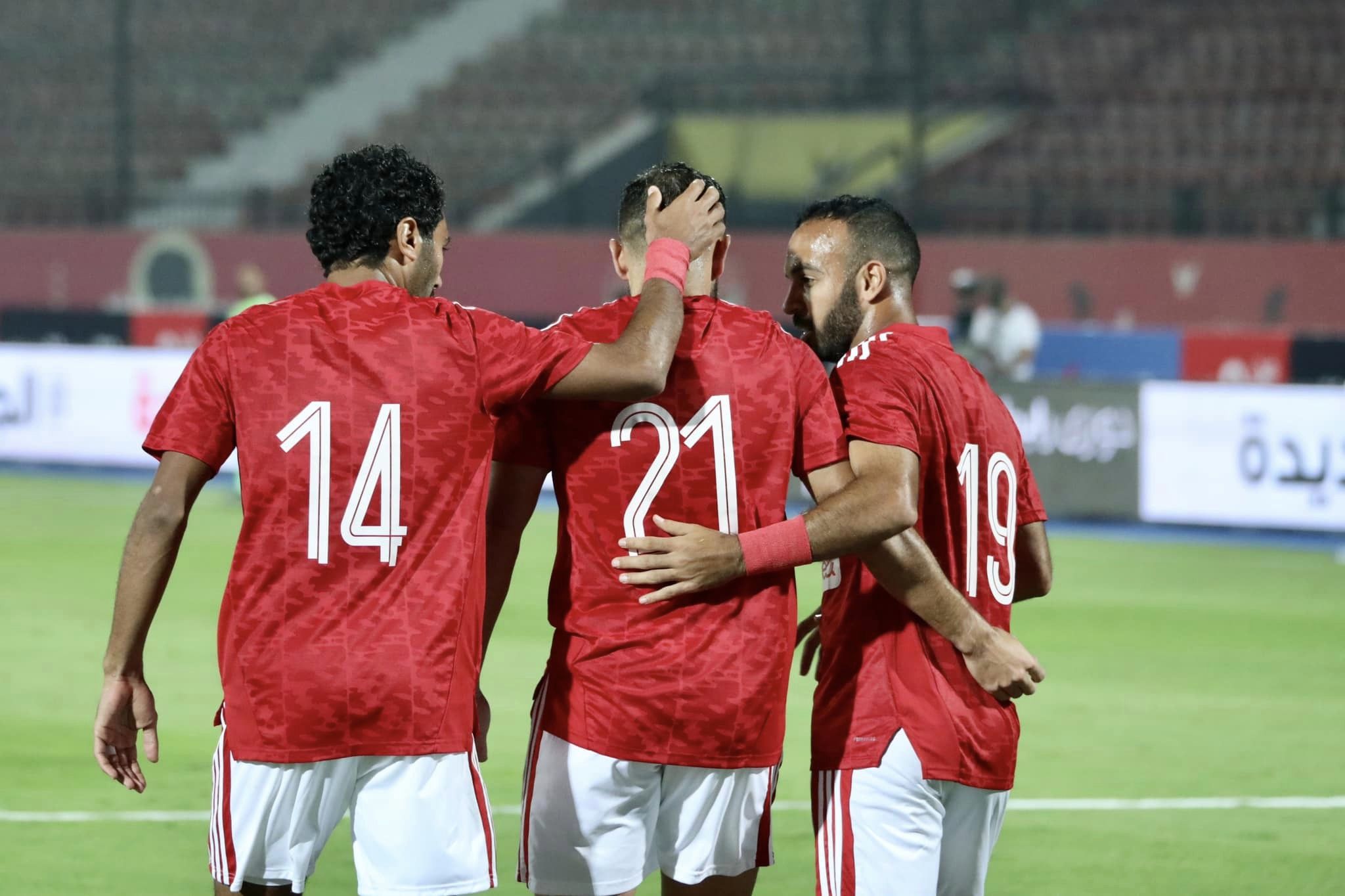 أخبار الأهلي: ثنائي أجنبي.. شوبير يكشف كواليس صفقات الأهلي الجديدة