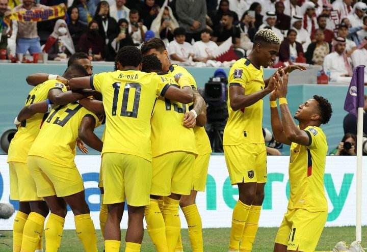 الإكوادور تتفوق على قطر 2-0 فى الشوط الأول “فيديو”