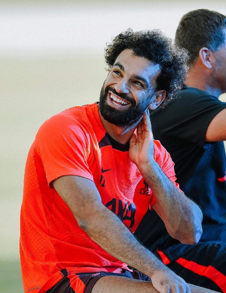 مو صلاح يحصد جائزة جديدة ليفربول : فيديو