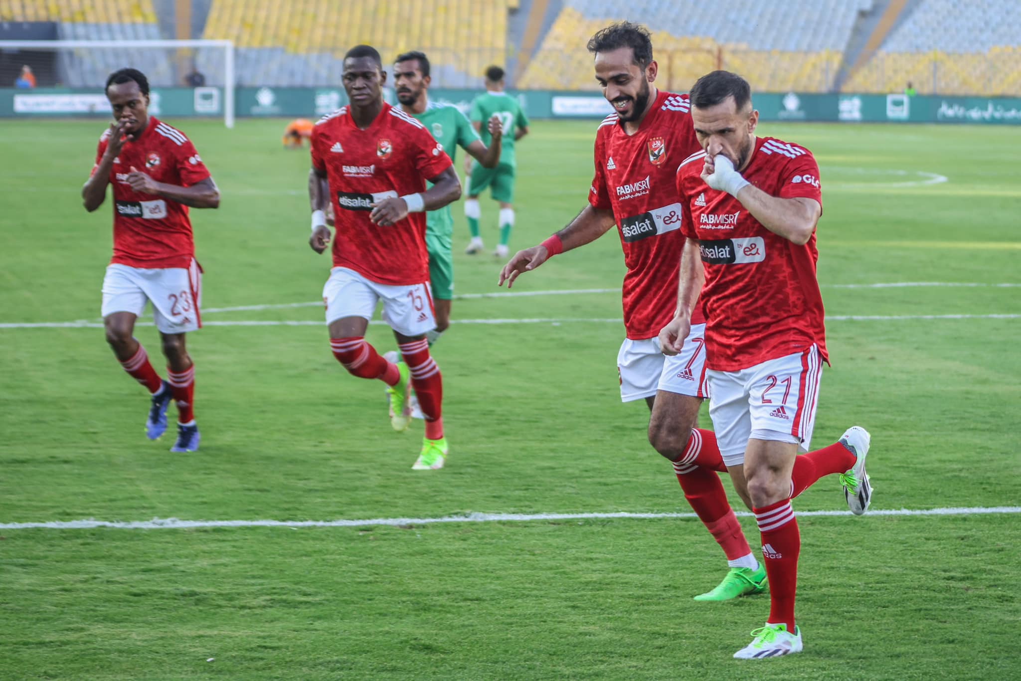 أخبار الأهلي : رابطة الأندية ترفض طلب الأهلي بشأن درع الدوري التاريخي