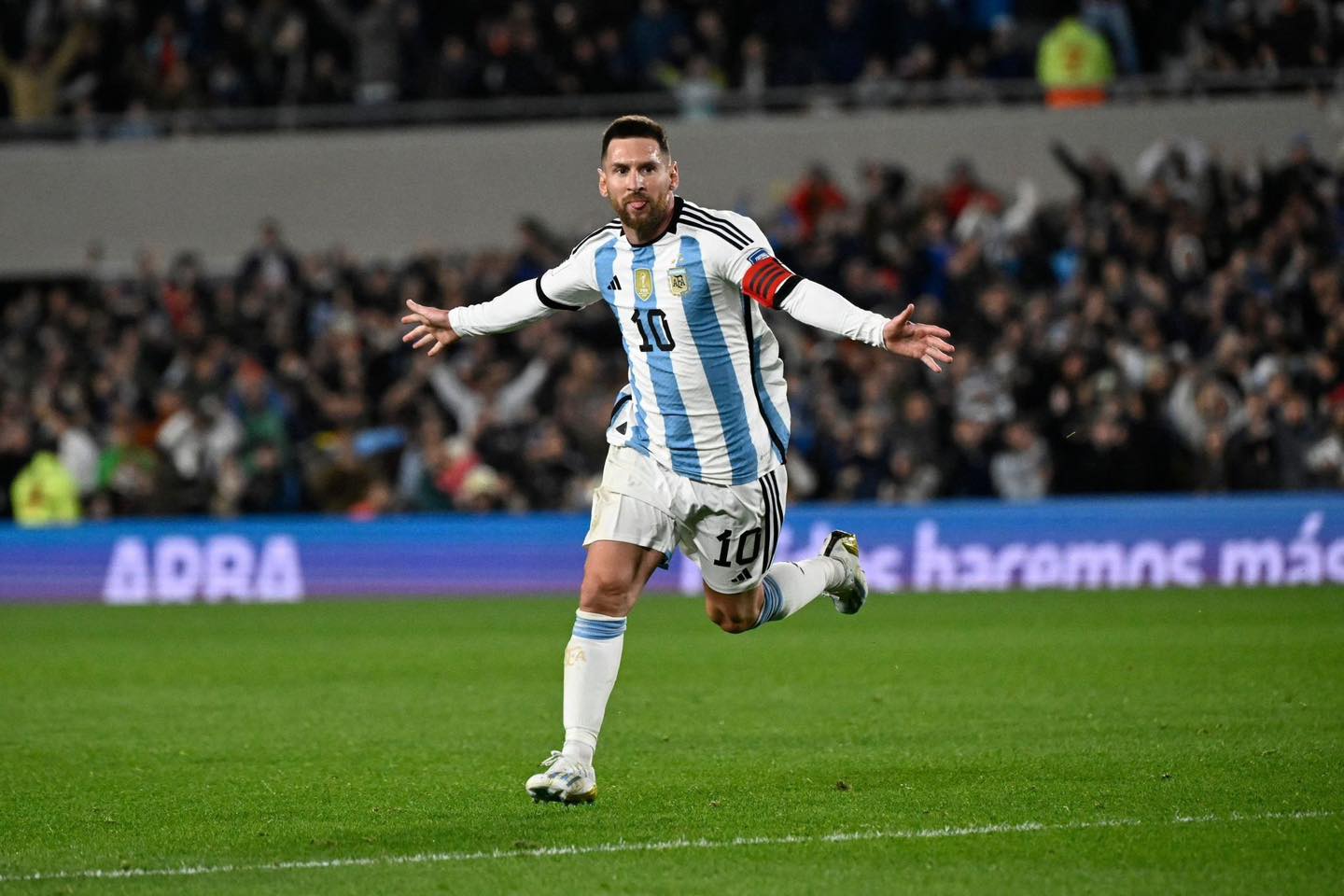 ليونيل ميسي: لن أعود إلى برشلونة أو أوروبا.. واللعب فى كأس العالم سنة 2026 صعب