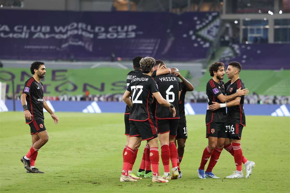 أخبار الأهلي : بالأسماء.. 28 لاعبًا في قائمة الأهلي لكأس السوبر للأبطال بالإمارات