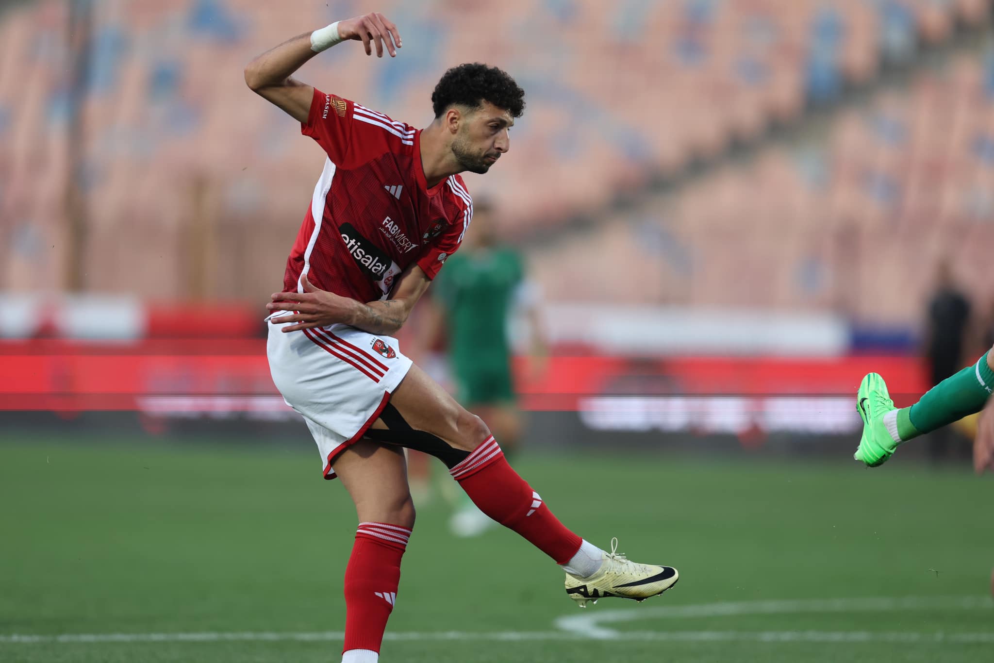 أخبار الأهلي : الأهلي يقتنص الذئاب برباعية .. والمقاولون يهبط رسميا