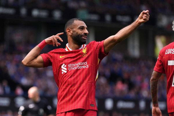 شاهد محمد صلاح يدخل تاريخ الدوري الإنجليزي برقم فريد بعد هدفه في إبسويتش تاون