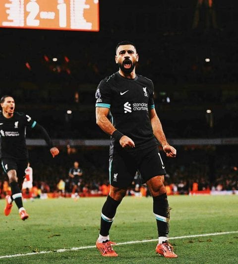 أمنية مانشستر سيتي تحققت.. محمد صلاح “التاريخي” يجبر أرسنال على التعادل مع ليفربول … عمر مرموش يشارك في تعادل فريقه فرانكفورت خارج ملعبه ضد يونيون برلين بنتيجة 1 / 1 في الدوري الألماني