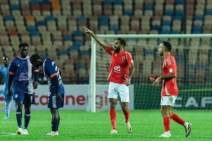قائمة الأهلي لمواجهة المصري البورسعيدي في الدوري..غياب كهربا وعودة عمر كمال