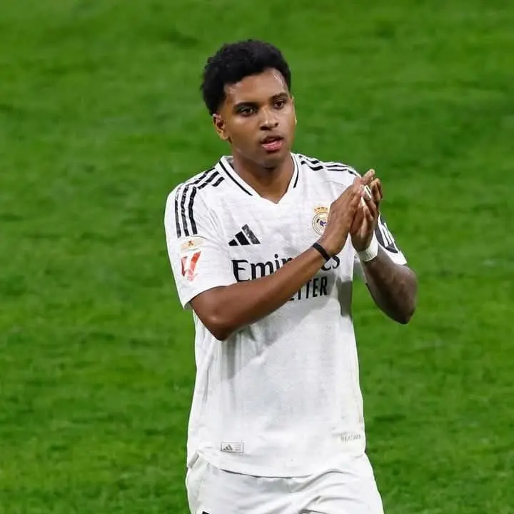 معلق مباراة ريال مدريد ضد إشبيلية في الدوري الإسباني والقناة الناقلة